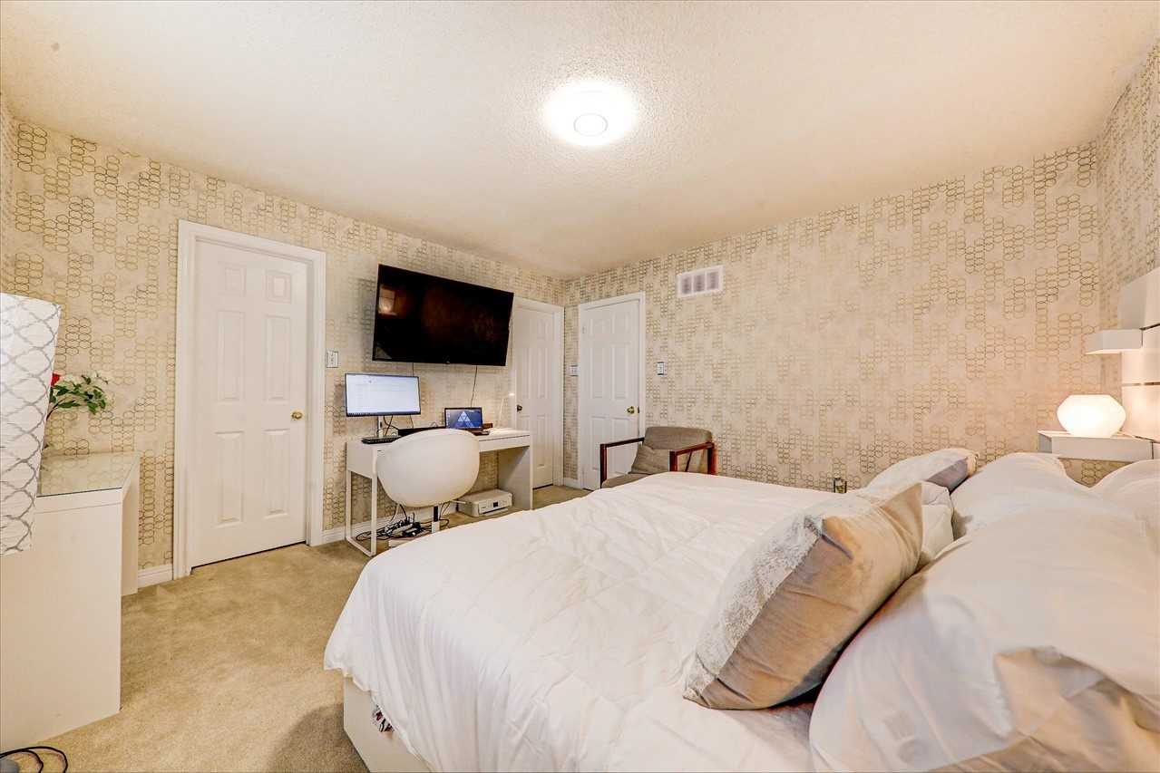 Listing E5959397 - Large Photo # 21