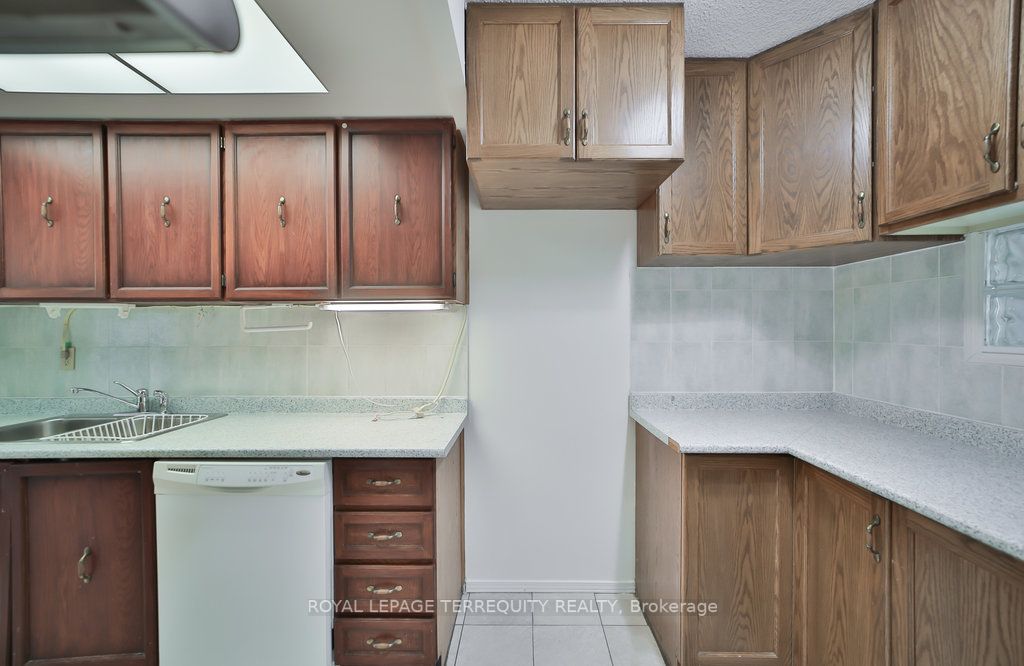 3151 Bridletowne Circ, #1607