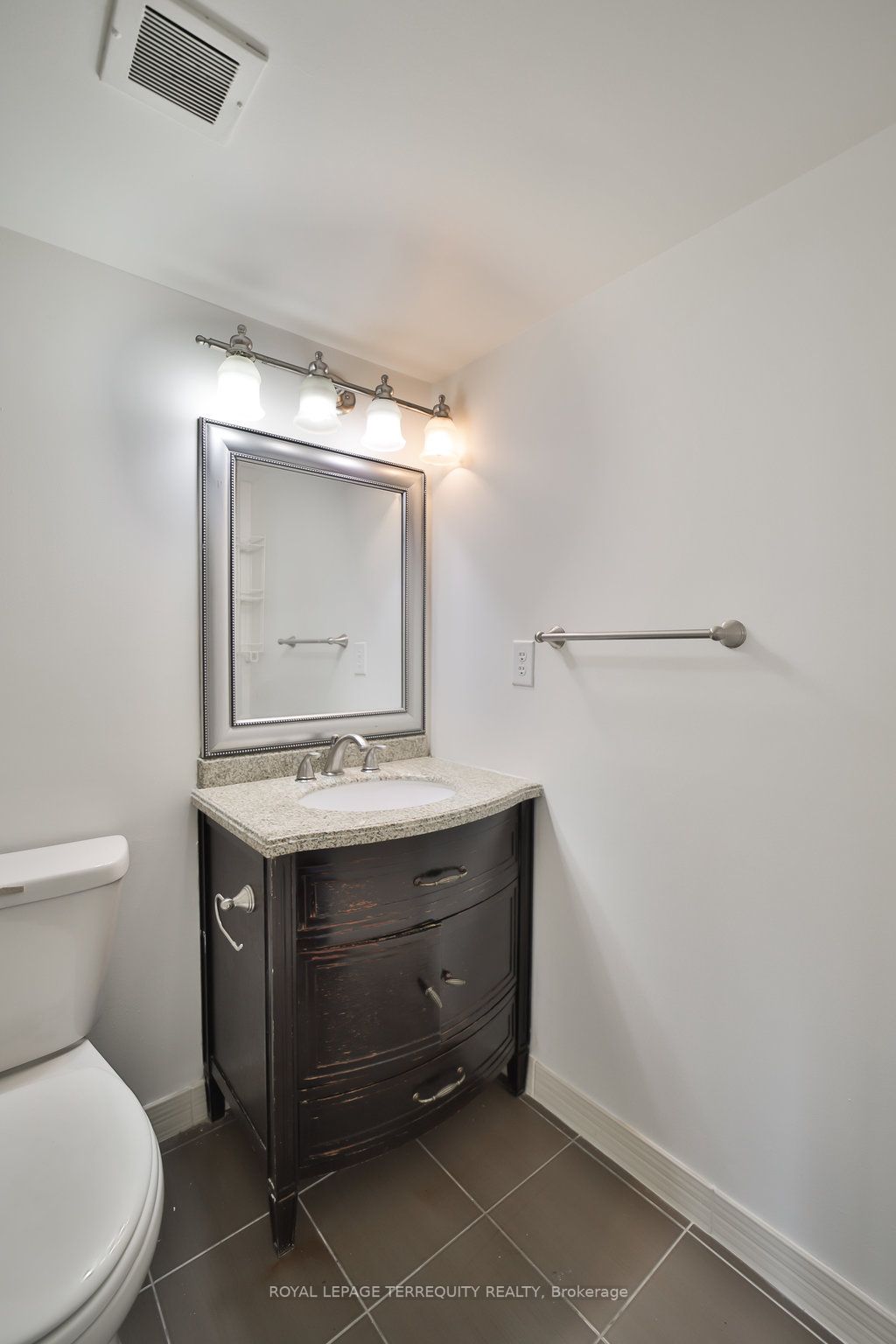 3151 Bridletowne Circ, #1607