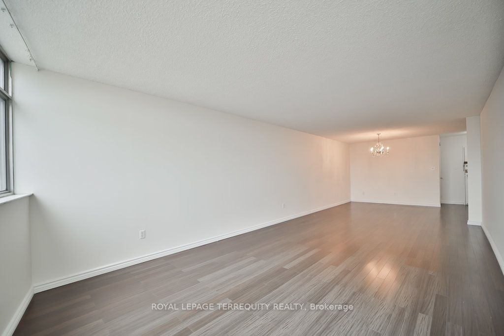 3151 Bridletowne Circ, #1607