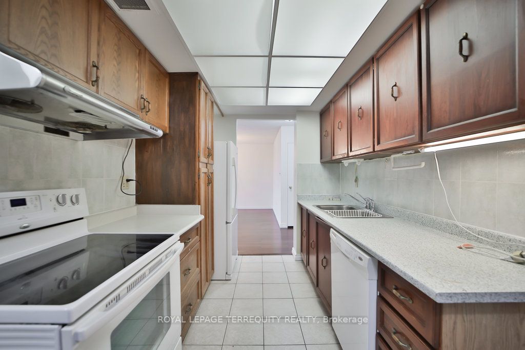 3151 Bridletowne Circ, #1607