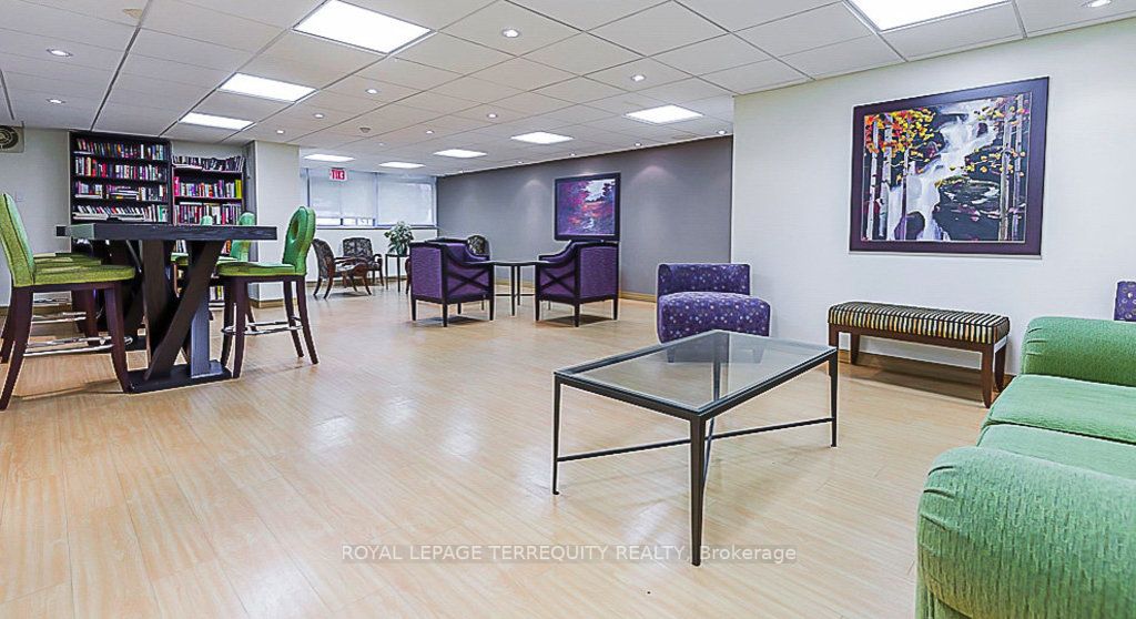 3151 Bridletowne Circ, #1607