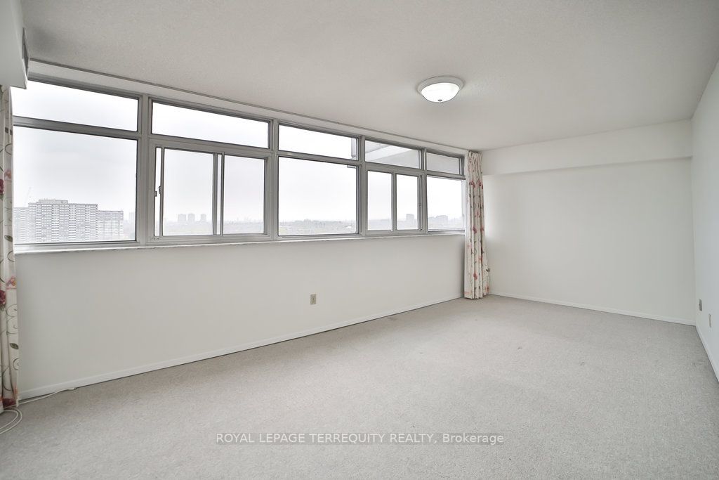 3151 Bridletowne Circ, #1607