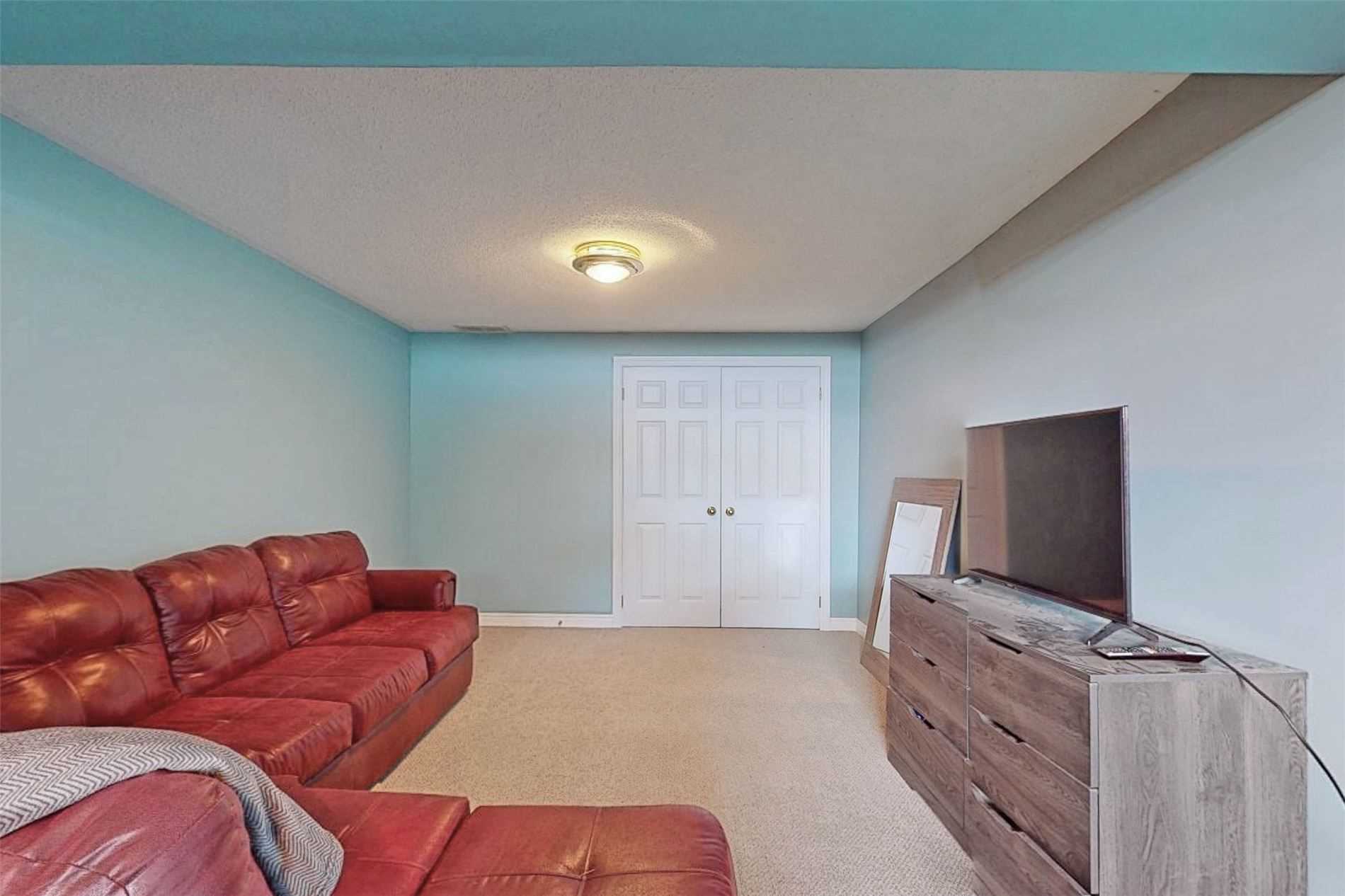 207 Aldred Drive