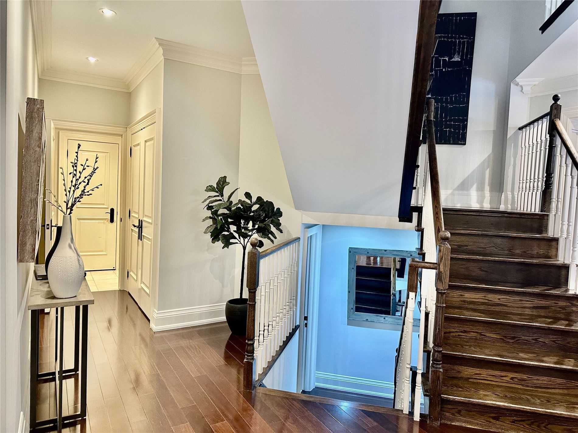 92 Hill Crescent