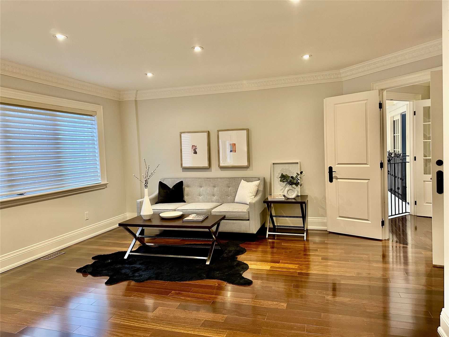 92 Hill Crescent