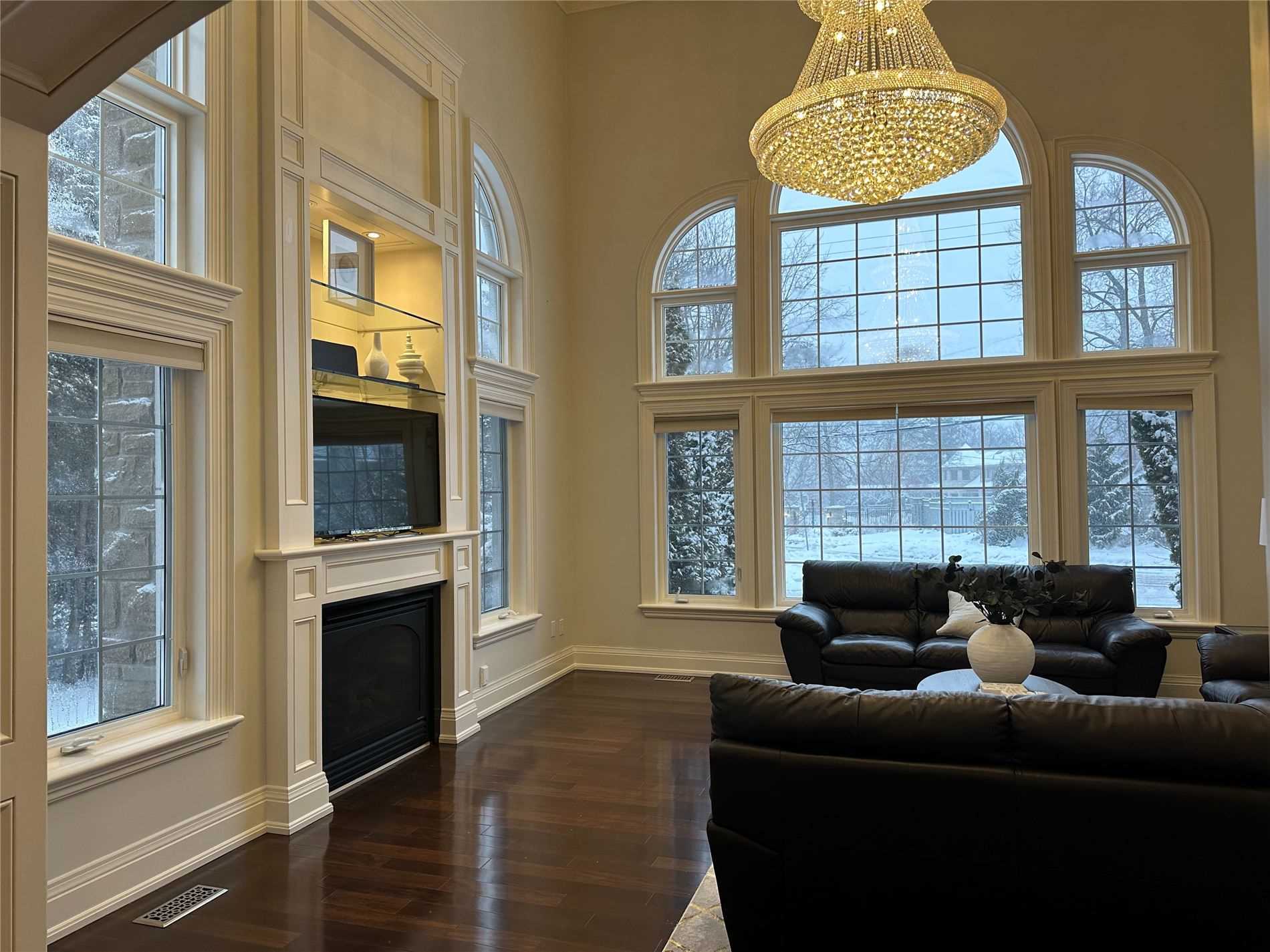 92 Hill Crescent