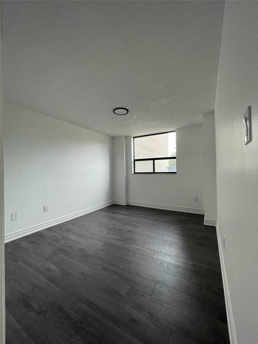 Listing E5960847 - Large Photo # 15