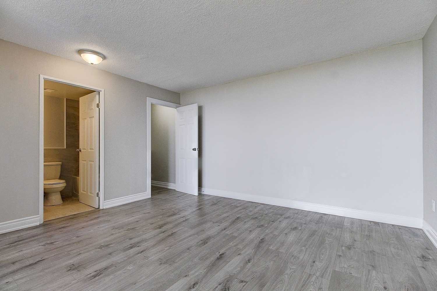 100 Wingarden Court, #605