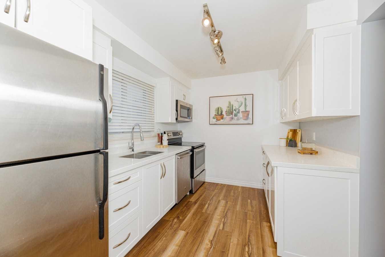 Listing E5961091 - Large Photo # 6