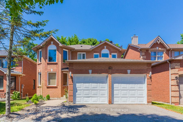 133 Hearne Cres, Ajax