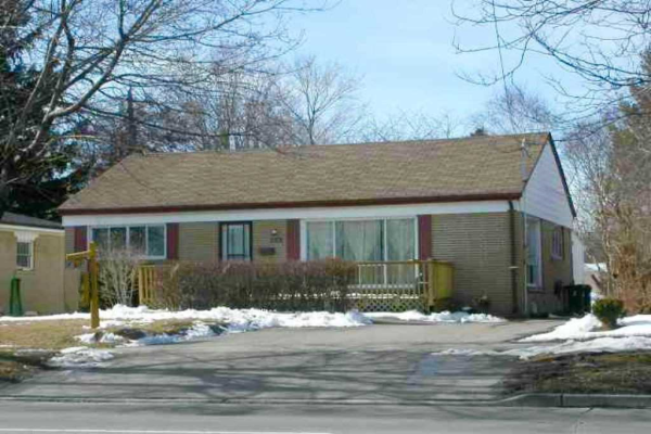 2258 Brimley Rd, Toronto