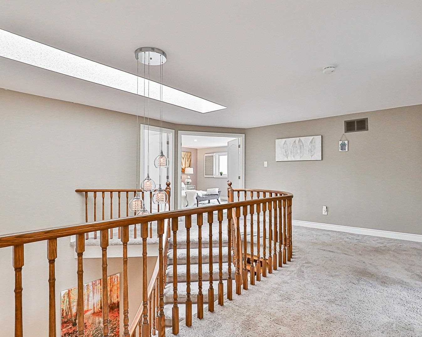 49 Fitzgerald Dr