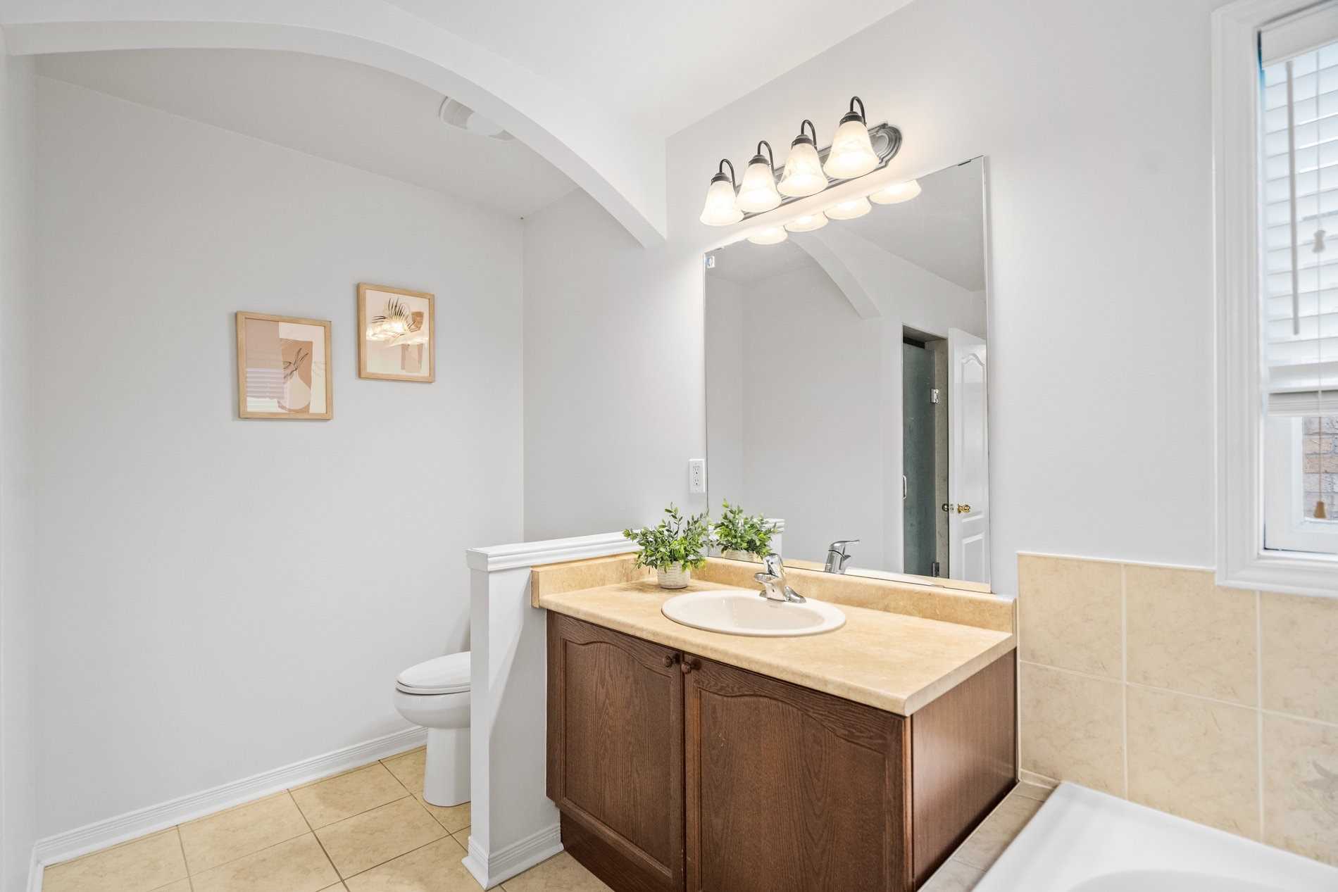 4 Carberry Crescent