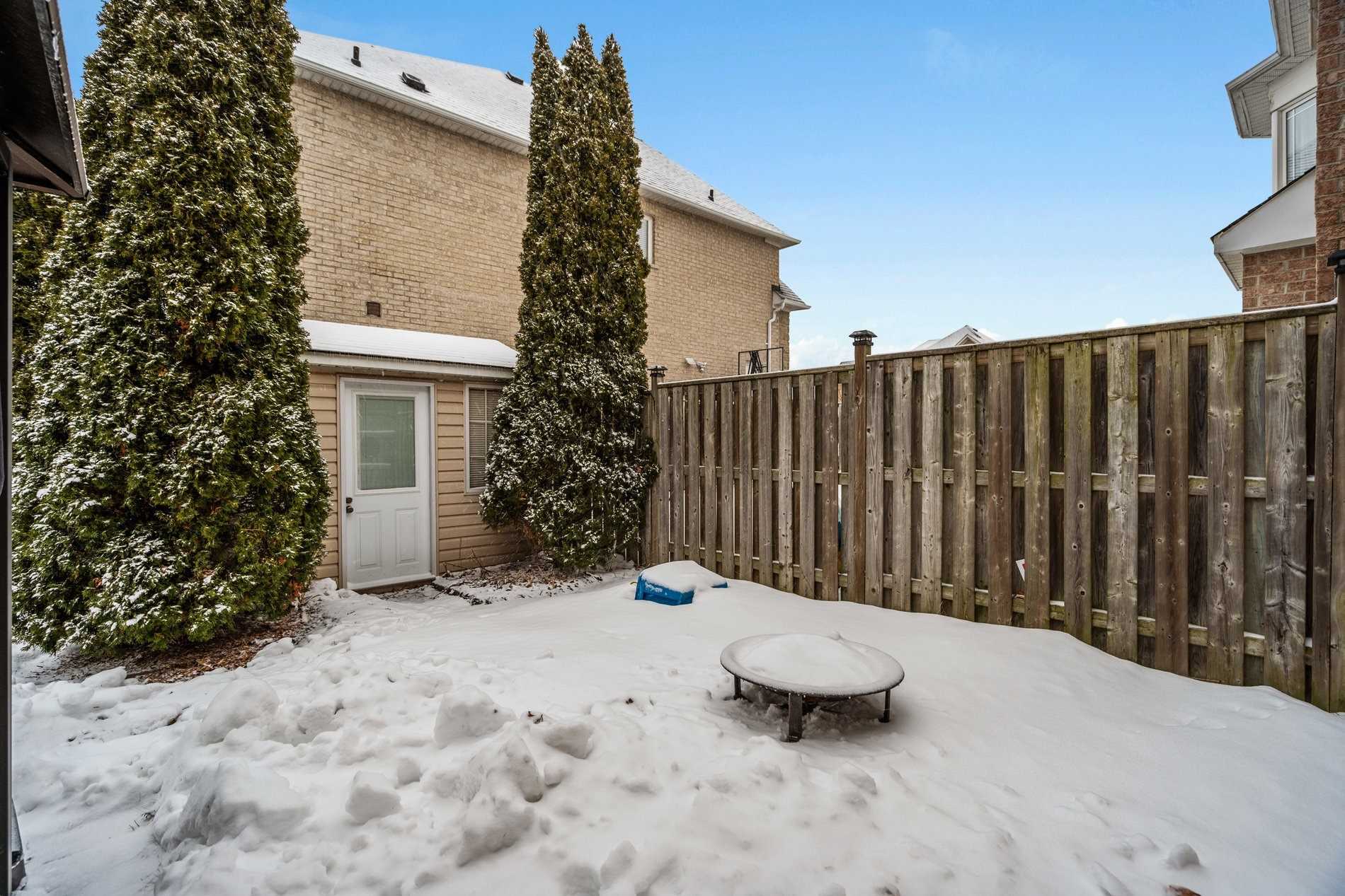 4 Carberry Crescent