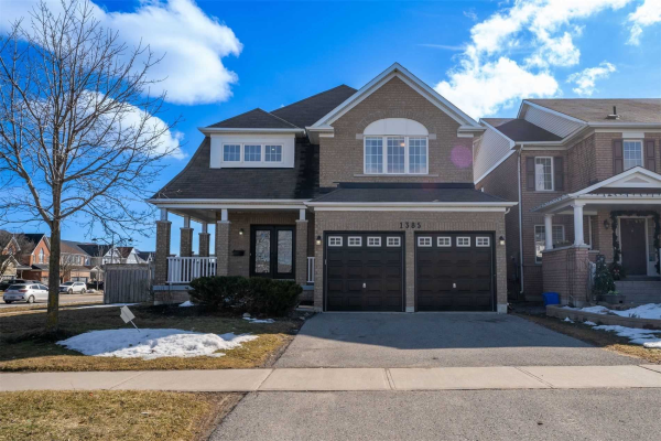 1385 Coldstream Dr, Oshawa