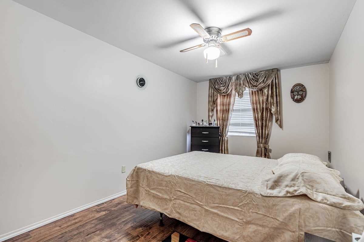 Listing E5961899 - Large Photo # 19