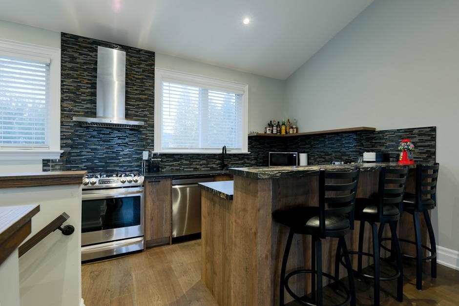 18 Windy Ridge Dr