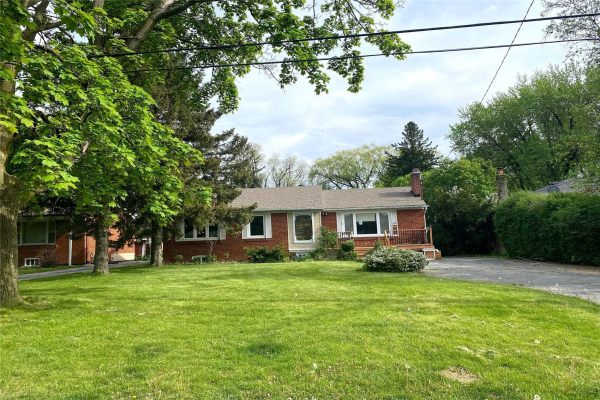 82 Reidmount Ave, Toronto