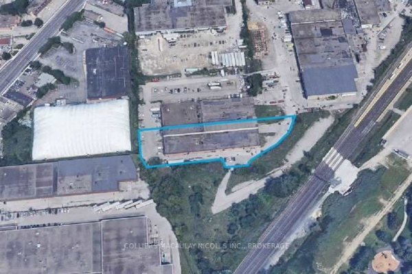 3595 St. Clair Ave E, Toronto