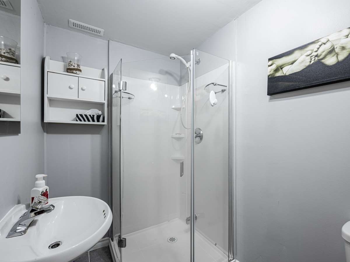 Listing E5963245 - Large Photo # 27