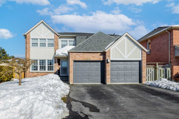 1515 Saugeen Dr, Pickering
