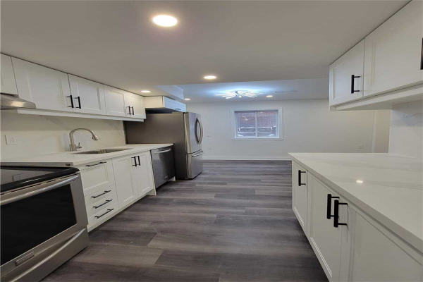 59 Palmer Dr, Ajax