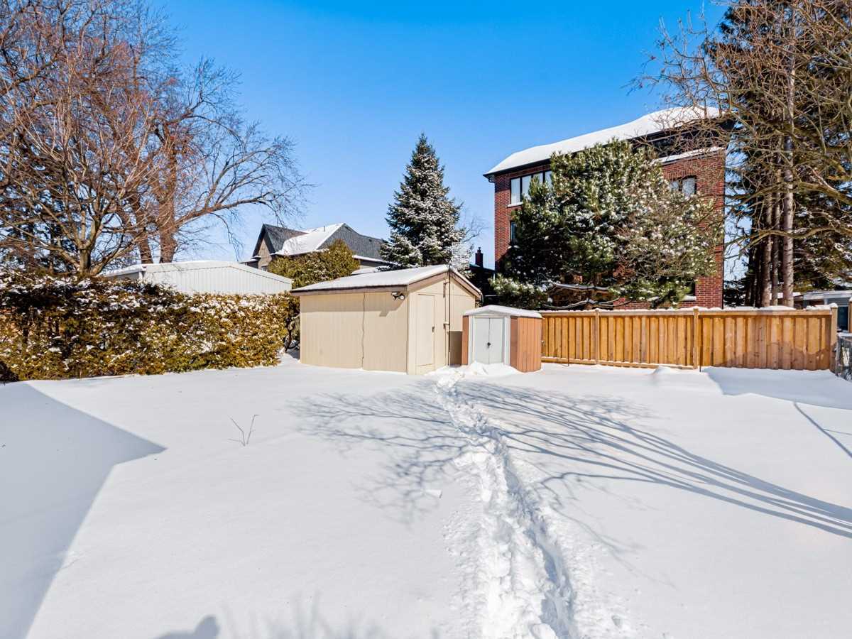 733 Marksbury Rd