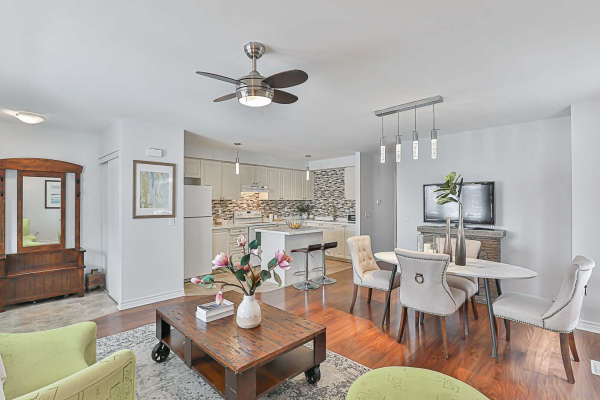 697A Danforth Rd, Toronto