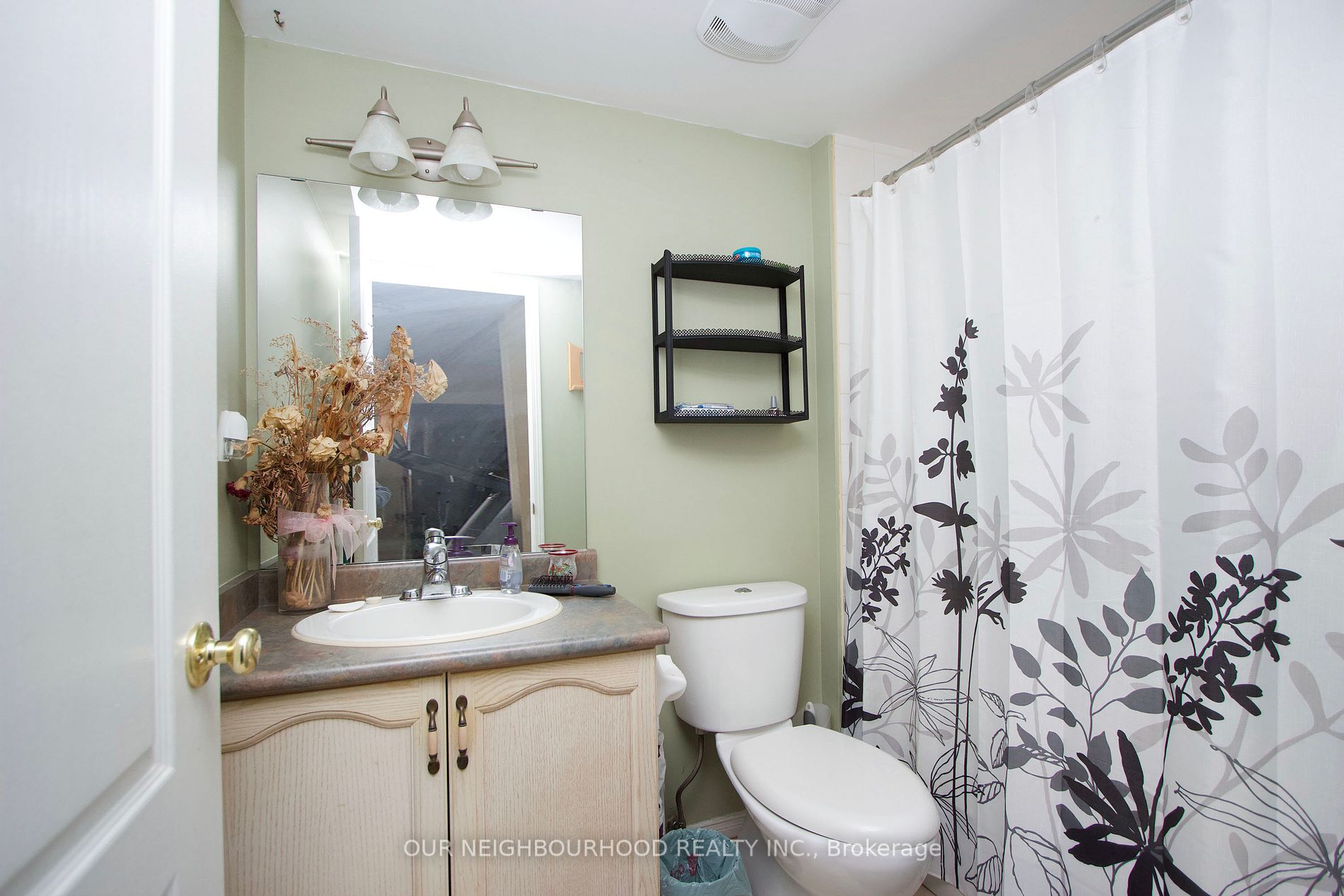 120 George Reynolds Dr