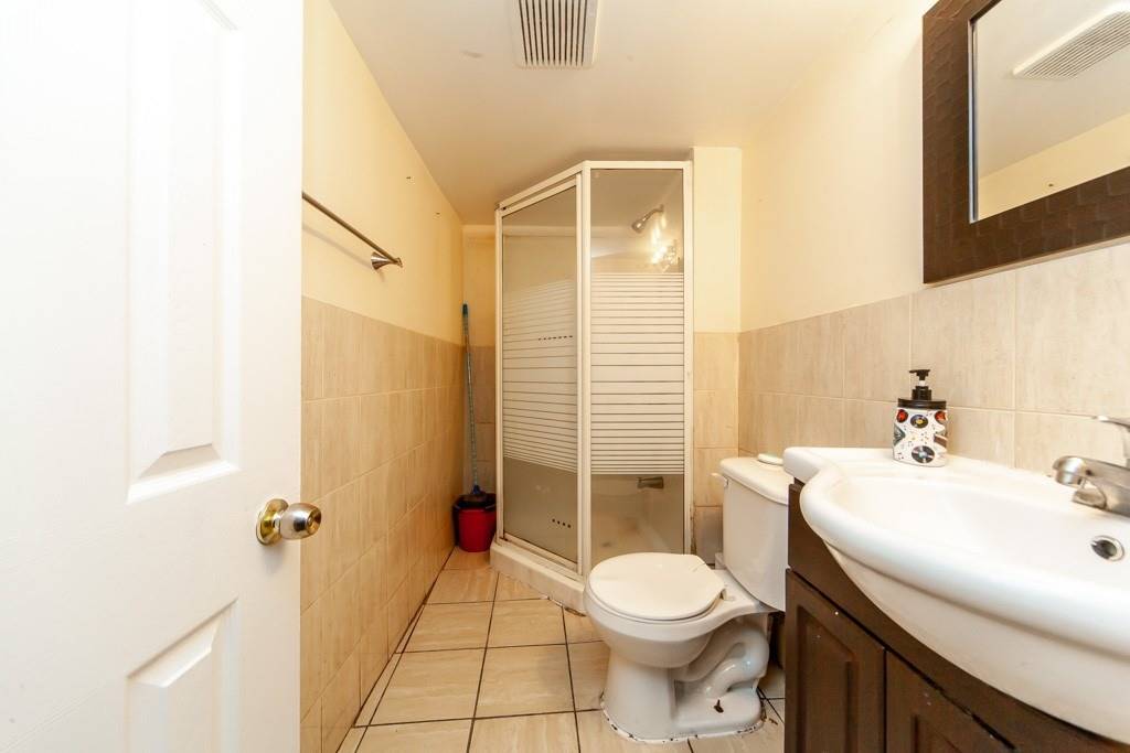 Listing E5964875 - Large Photo # 28