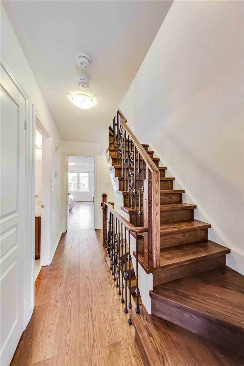 5 Eaton Park Lane, #7