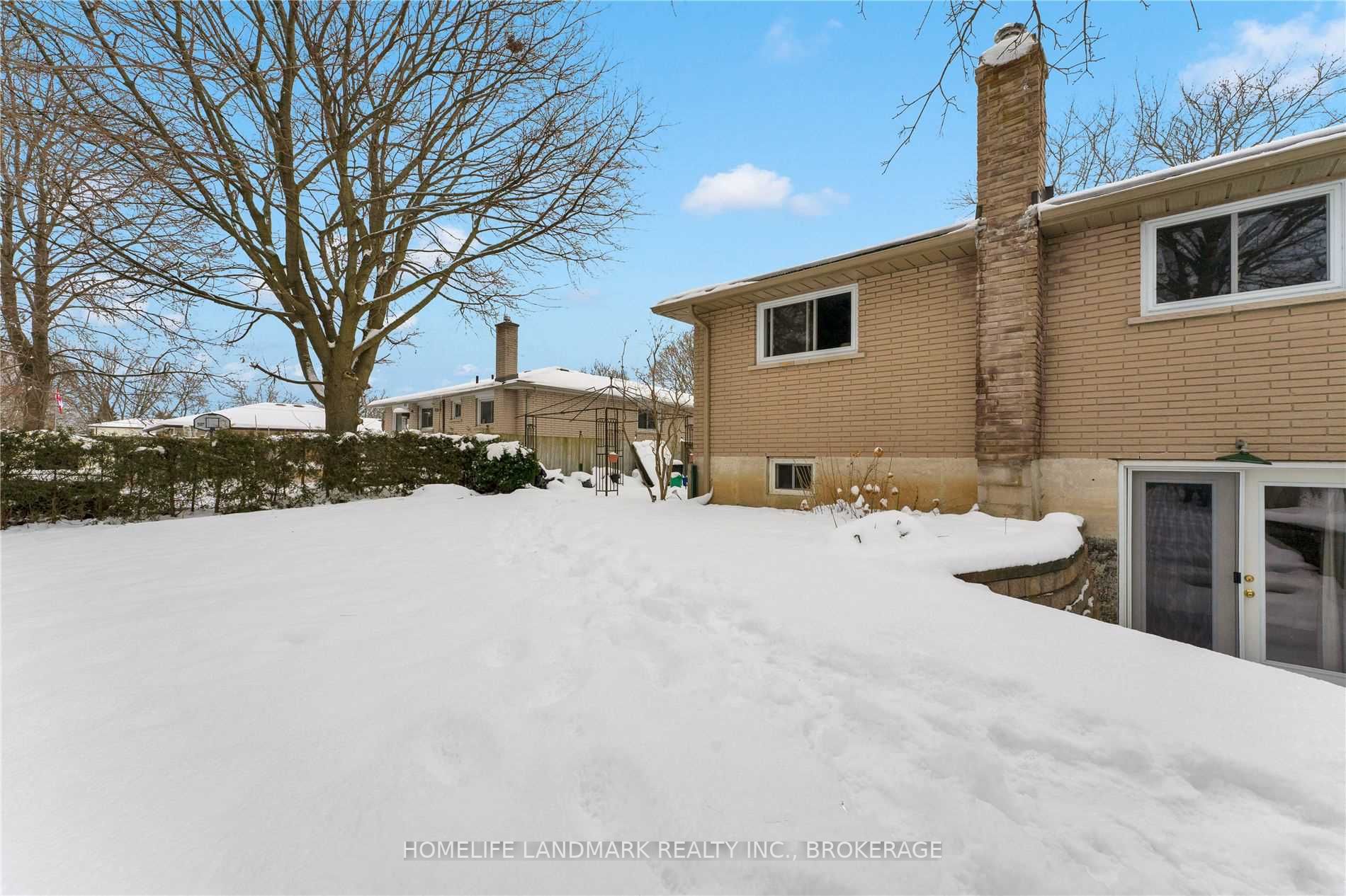 31 Strike Avenue