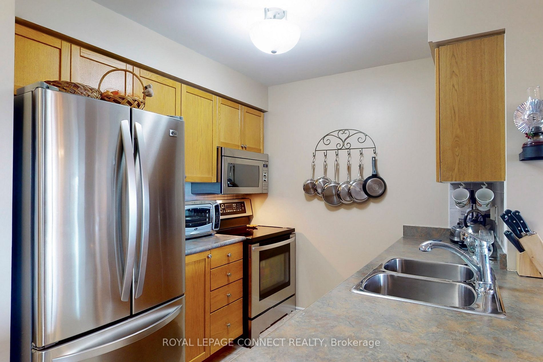 Listing E5966888 - Large Photo # 15