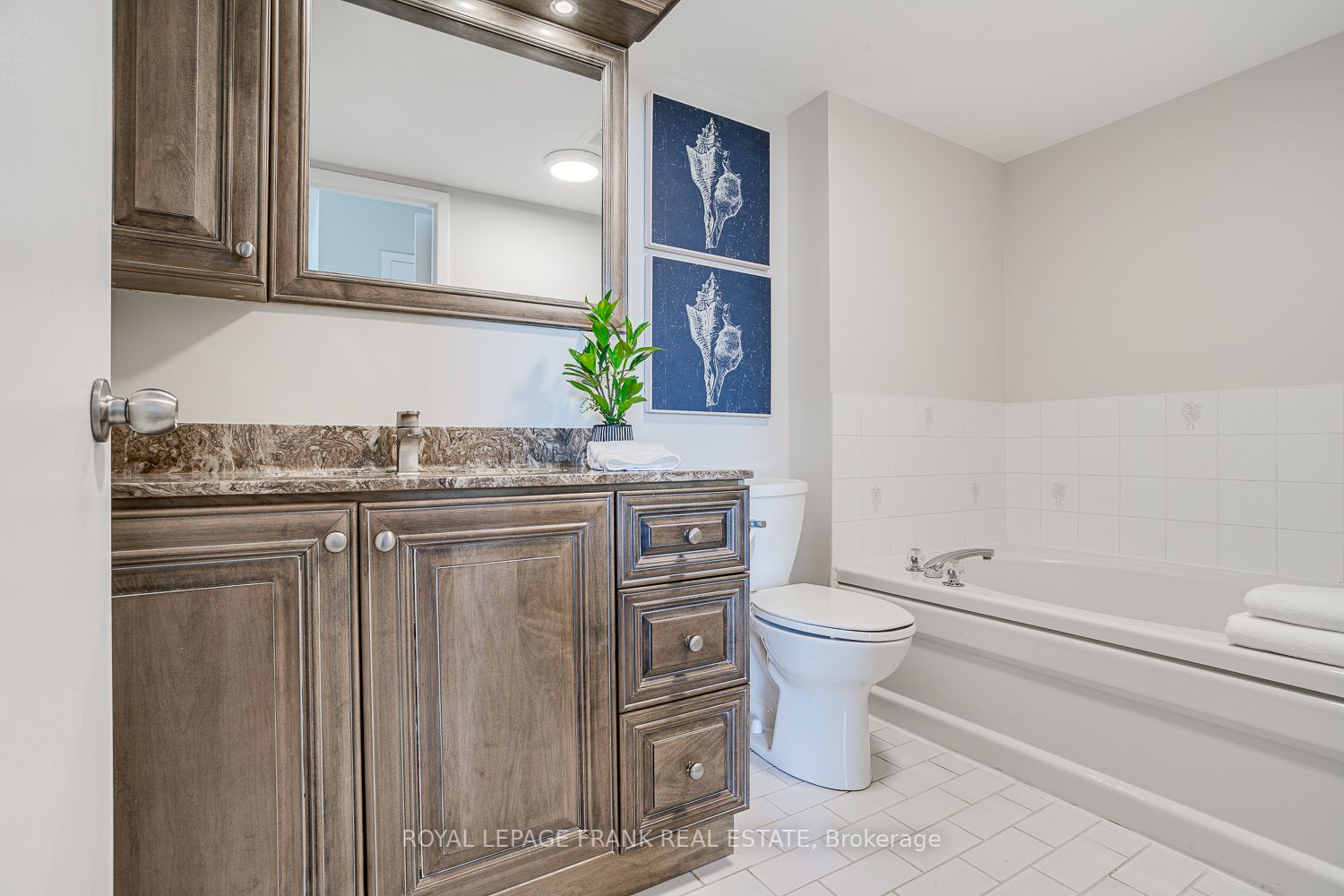 Listing E5967980 - Large Photo # 20