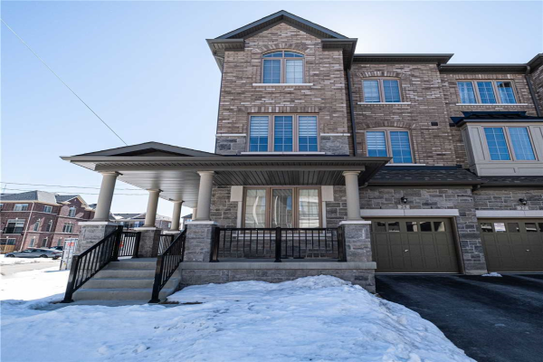 25 Hallmark Way, Whitby