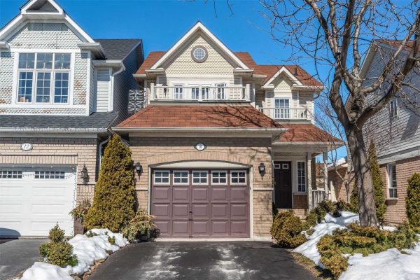 10 Bourbon Pl, Whitby