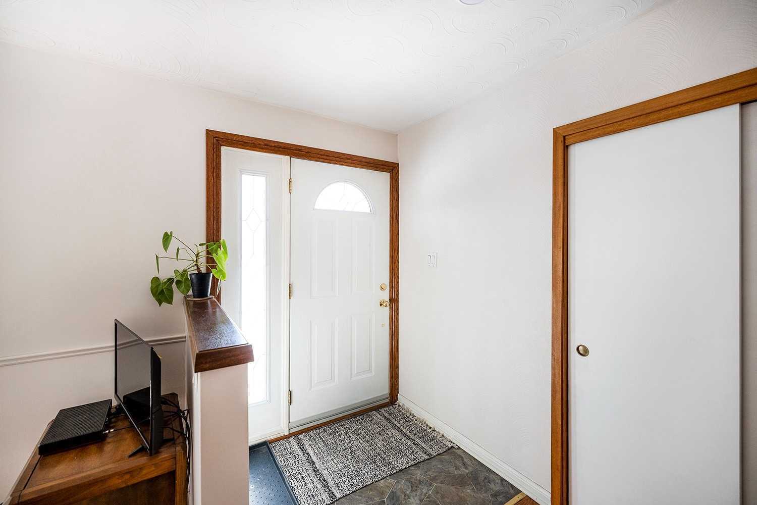 Listing E5969547 - Large Photo # 4