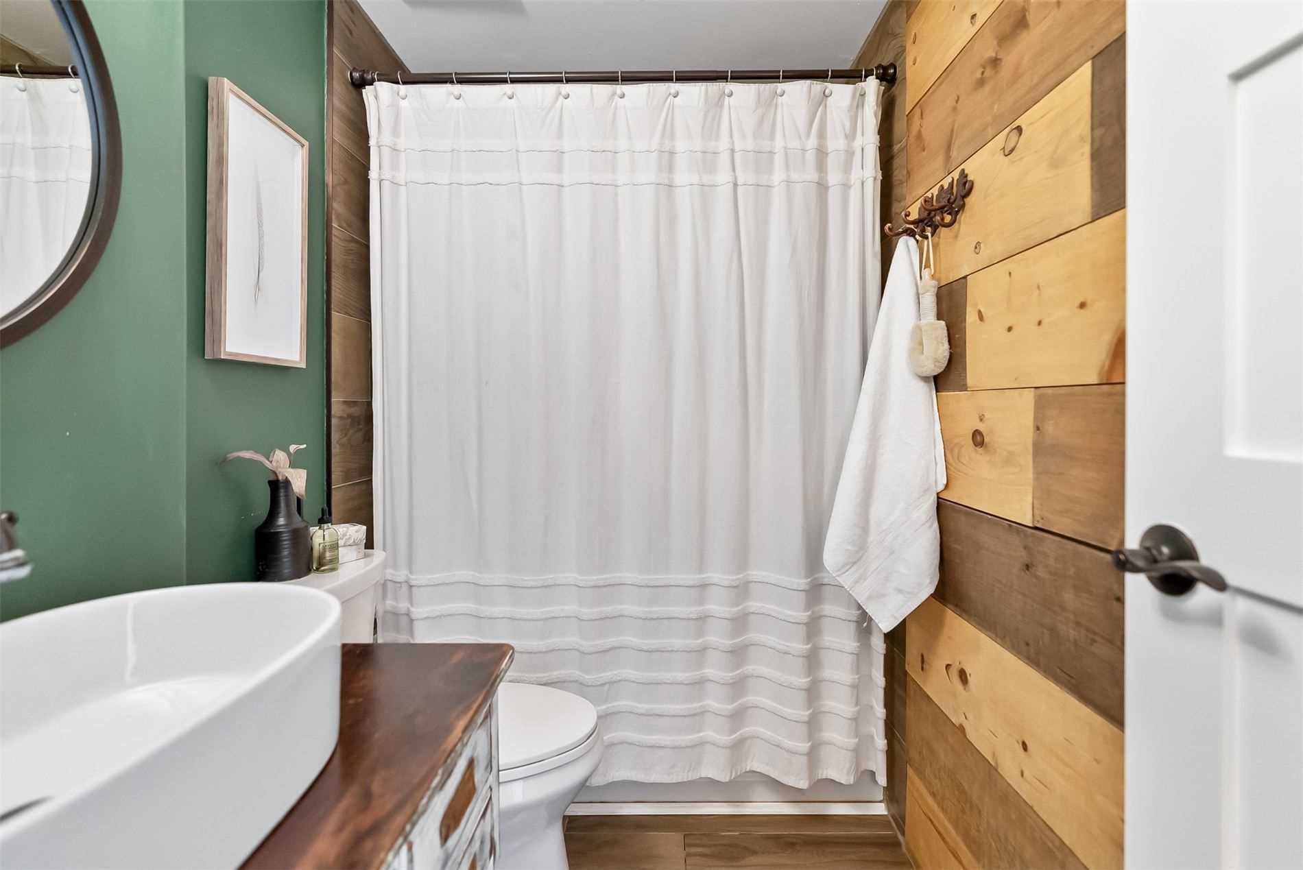 Listing E5970095 - Large Photo # 23