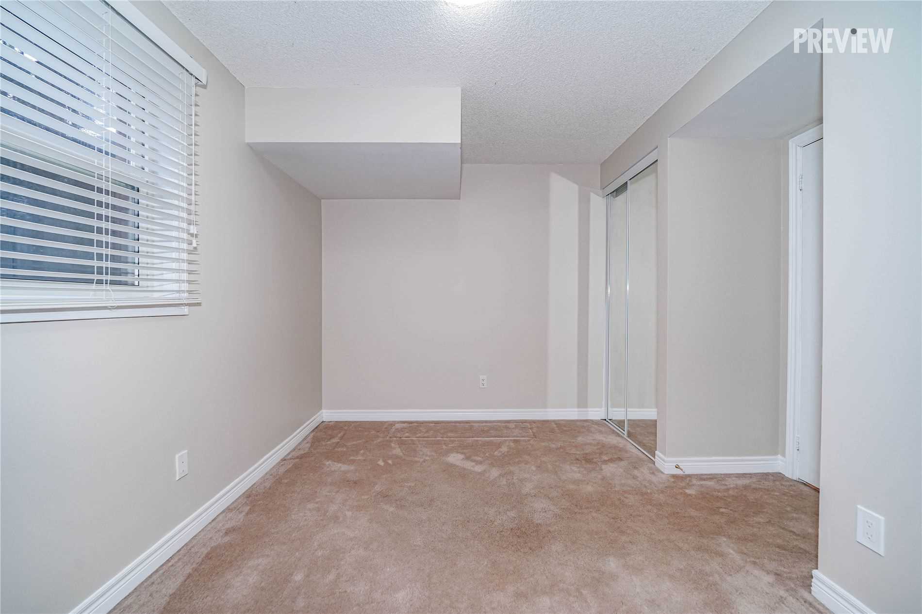 Listing E5971003 - Large Photo # 28