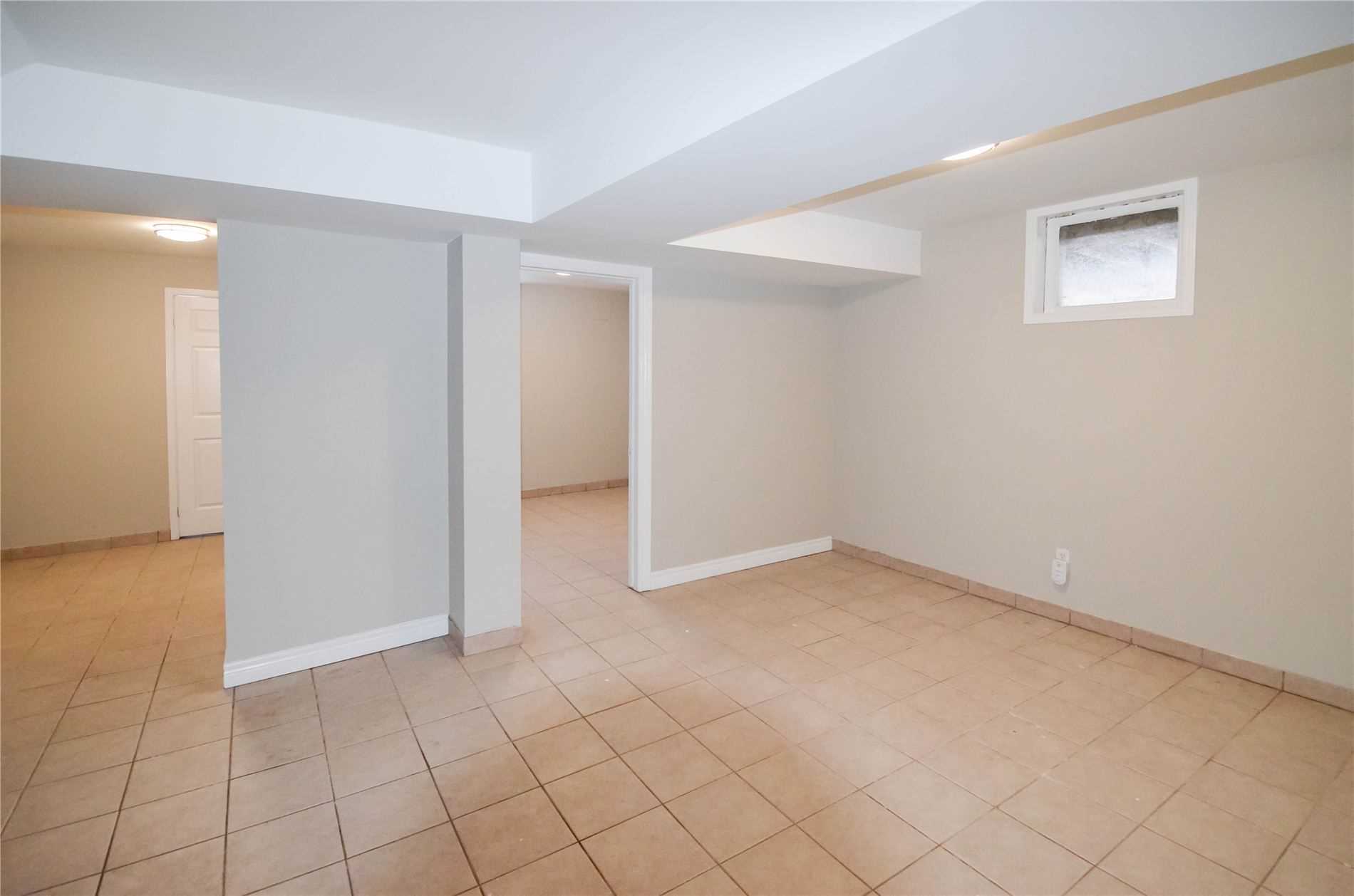 657 Old Harwood Ave