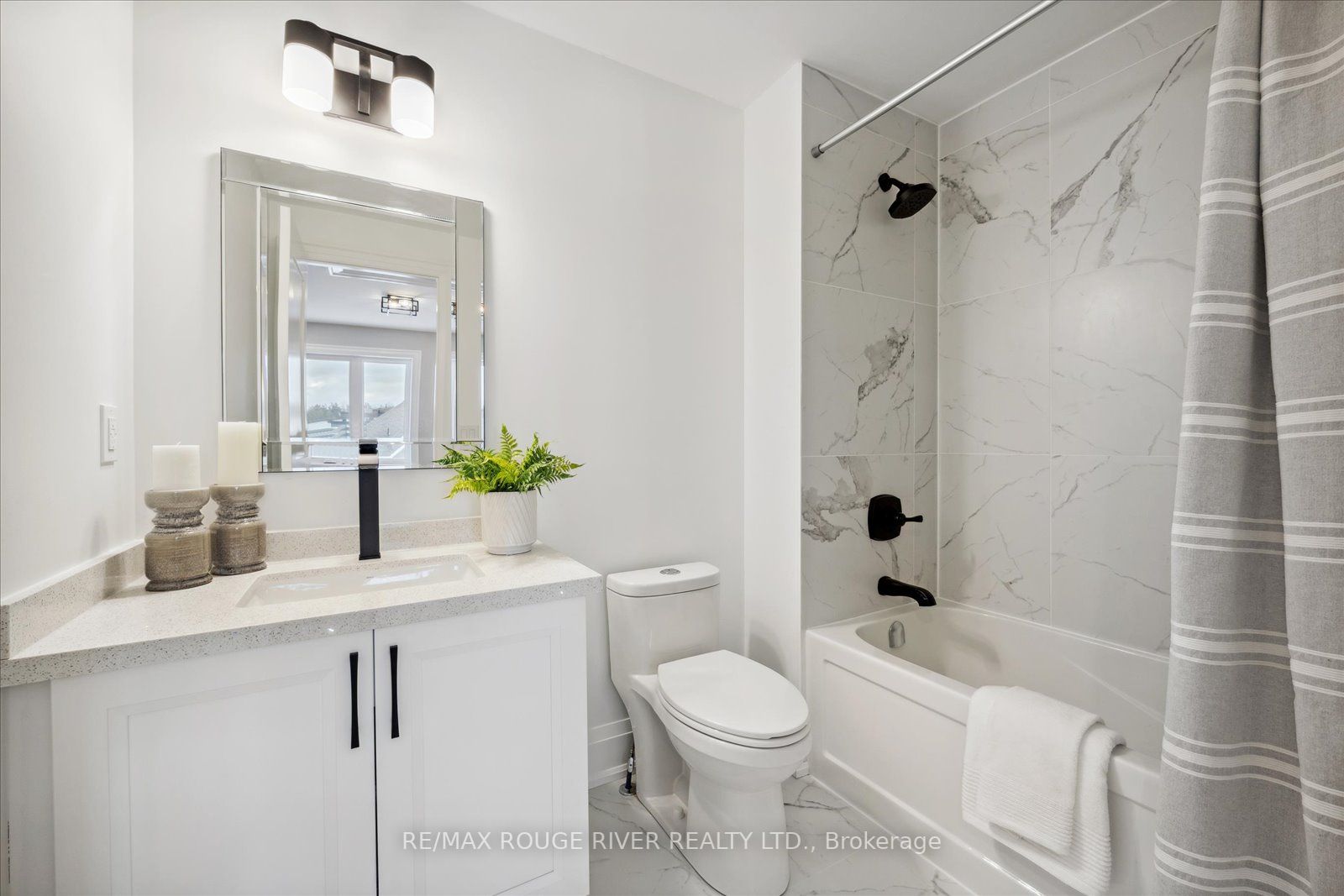46 Charles Tilley Cres