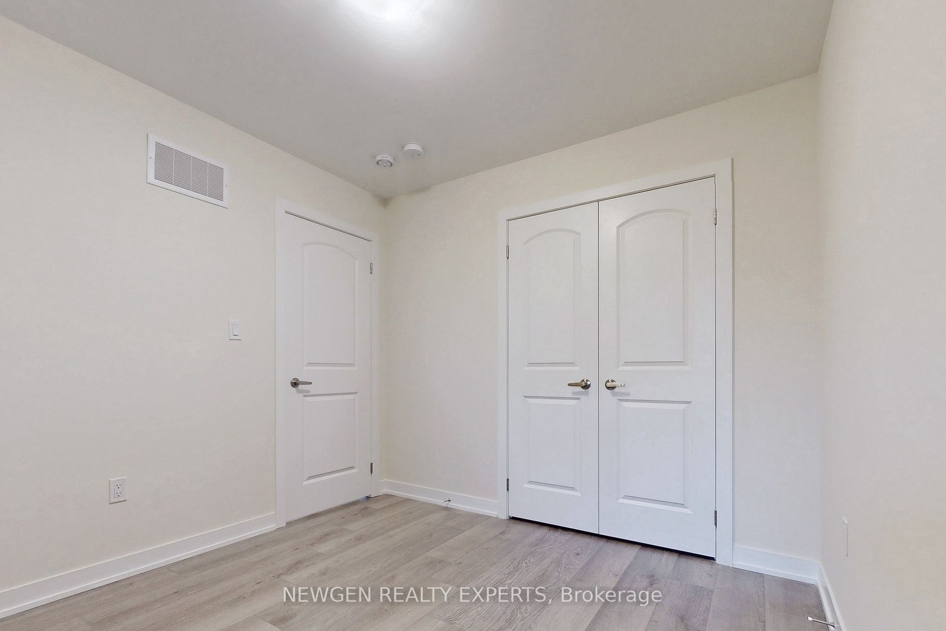 Listing E5972152 - Large Photo # 33
