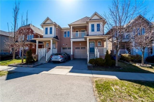 117 Burcher Rd, Ajax