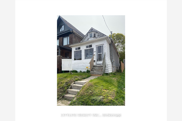 330 Coxwell Ave, Toronto