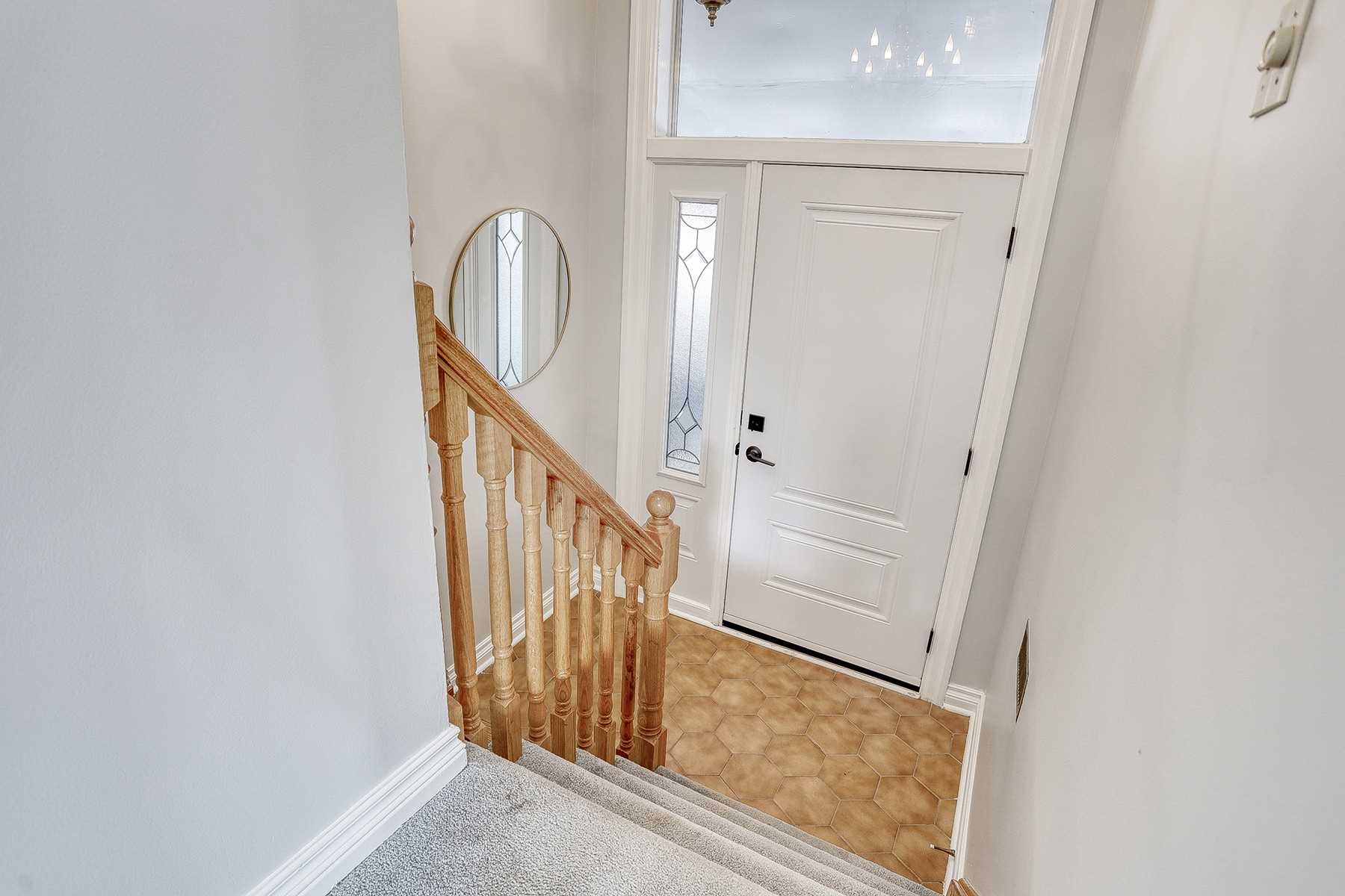 29 Stanwell Dr