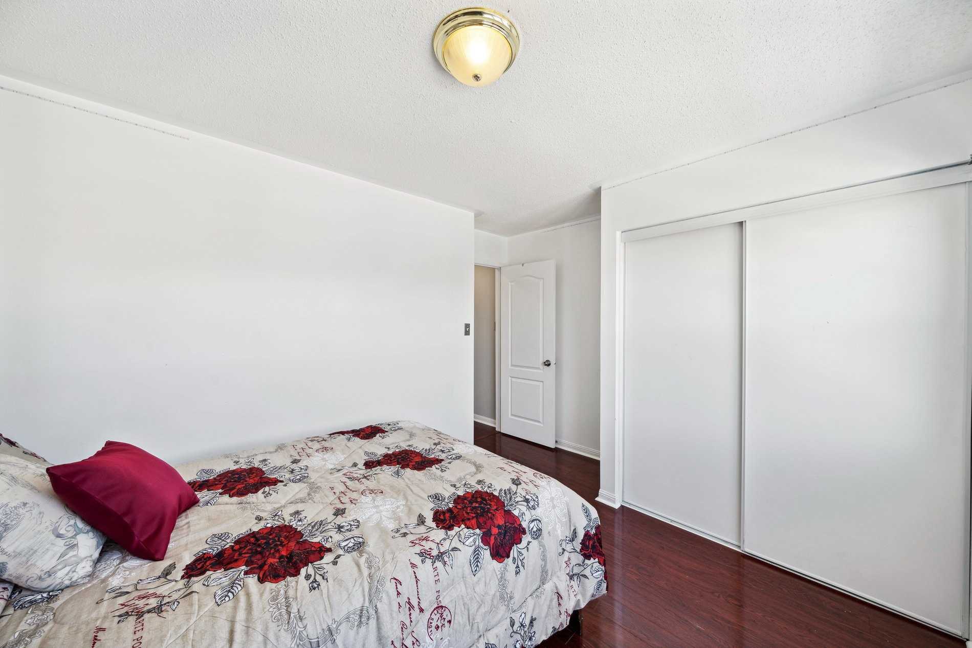 Listing E5973213 - Large Photo # 18