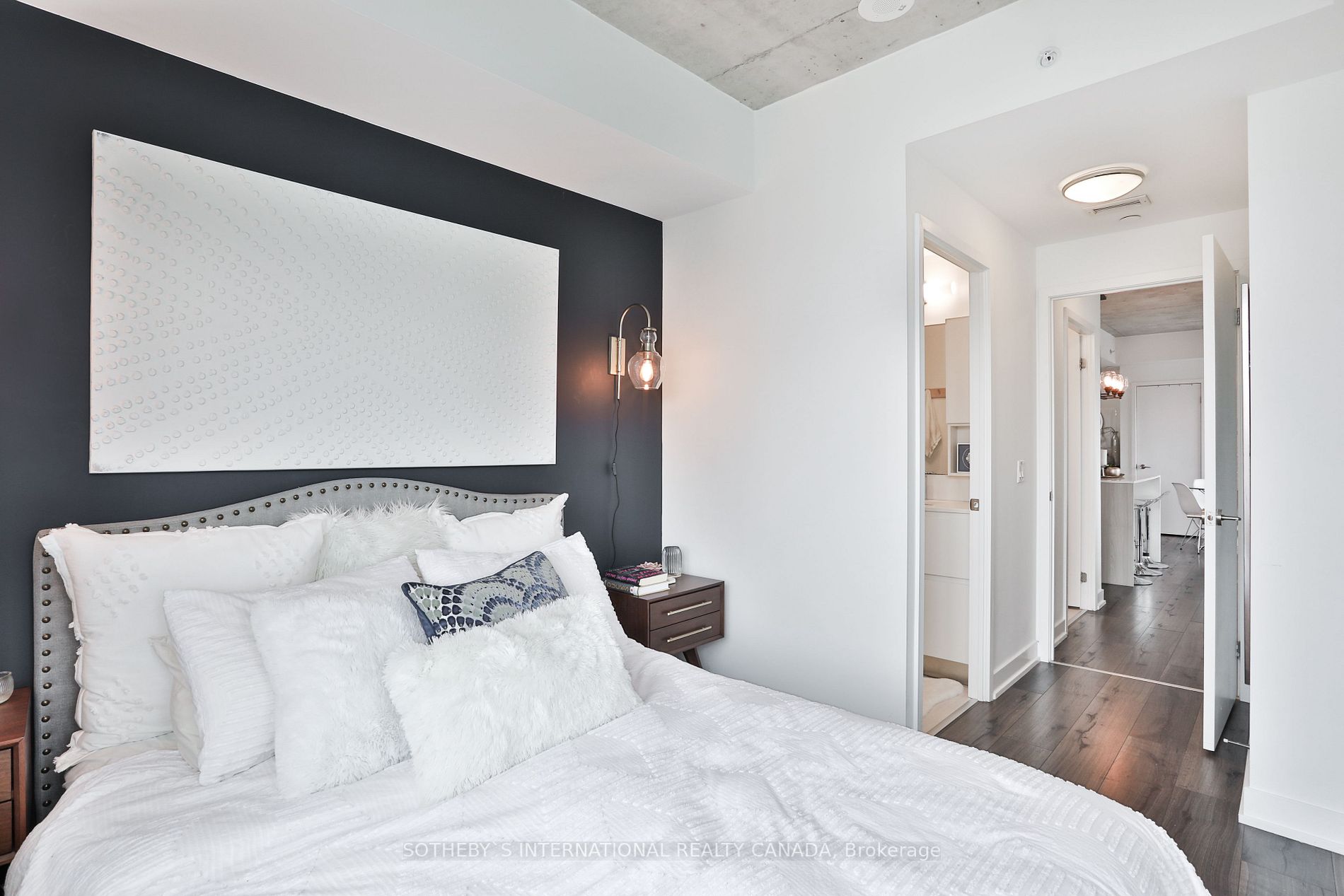 665 Kingston Rd, #503
