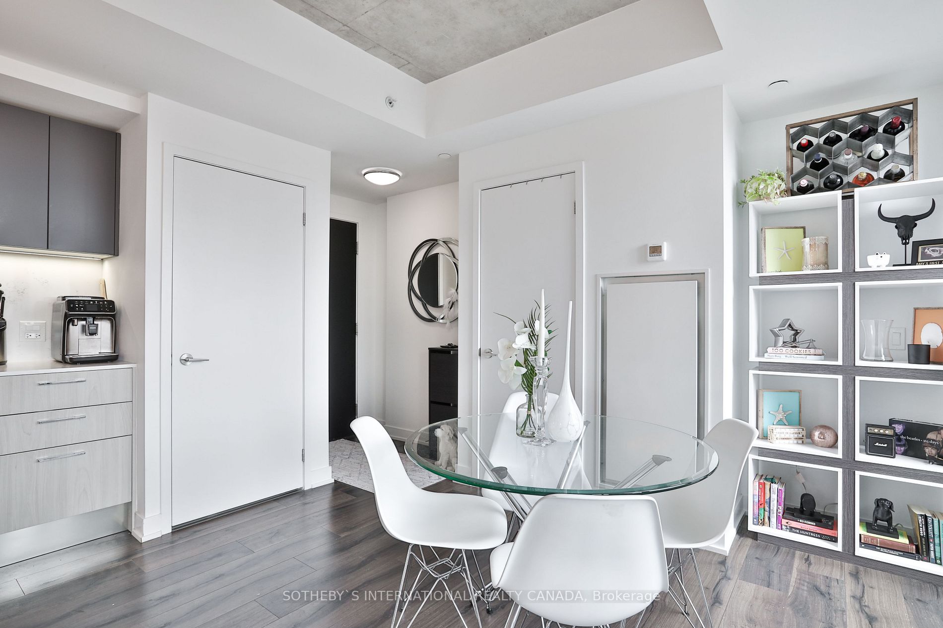 665 Kingston Rd, #503