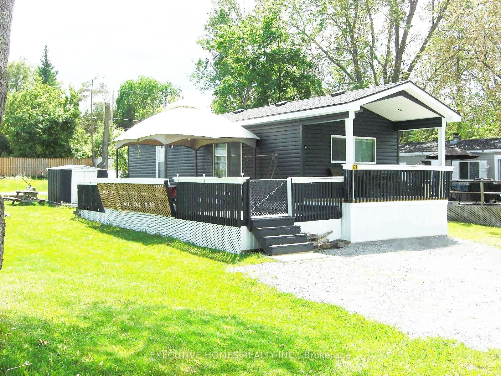 225 Platten Blvd, #121